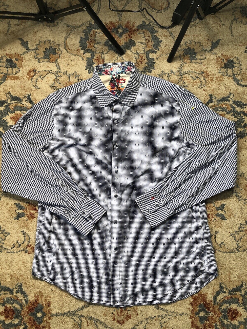 Robert Graham Shirt Men XL Blue Asian Tiger Gingham Embroidered Classic Fit